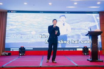 Giao lưu văn nghệ tổng kết năm 2022